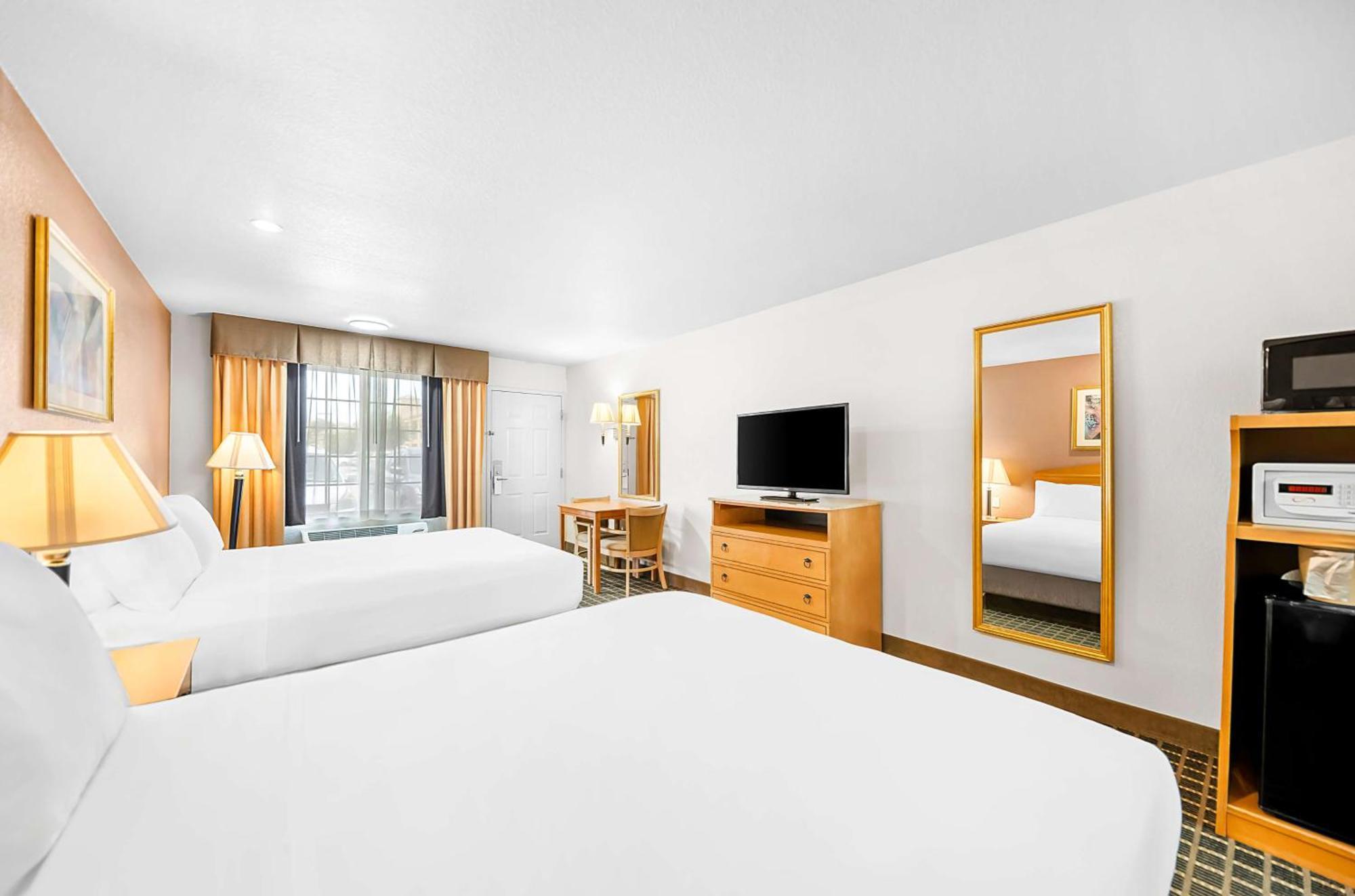 Surestayplus Hotel By Best Western San Jose Central City Eksteriør billede